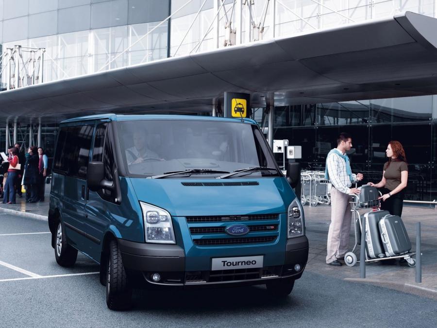  Ford Transit Tourneo 2011 года  (фото 2 из 2)